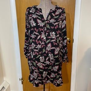 Roz & Ali Womens Large Black with Floral Pattern Long Sleeve Tunic